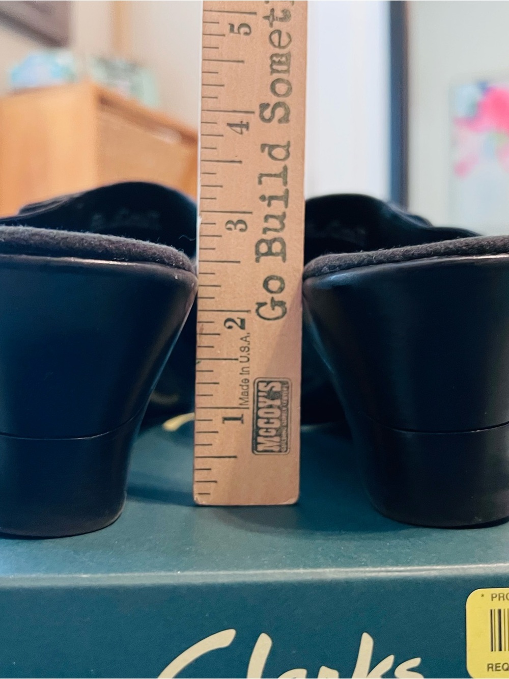 Clarks 78667 Women's Size 9M Slip On Clog Shoes Black - Picture 6 of 6